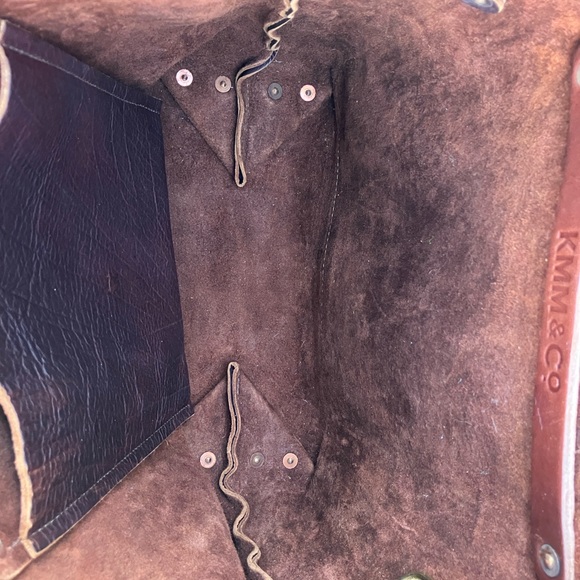 KMM Walnut Bison Travel Tote Bag w/ Brown Handles and Copper Rivets - Picture 3 of 5